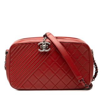 Chanel Pre-owned Womens Medium Quilted Lambskin Coco Boy Camera Bag - Red Leather - One Size