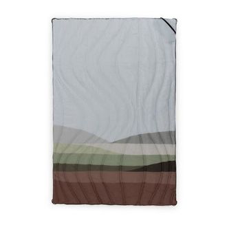 Oniva Aura Outdoor Puffer Blanket in Afternoon Fields at Nordstrom