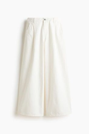 H&M Wide Regular Waist Jeans in Cream at Nordstrom, Size 14