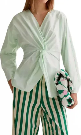 Compa&ntilde;&iacute;afant&aacute;stica Mint Twist Top In Green
