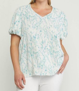 Entro Watercolor Puff Sleeve Blouse In Green
