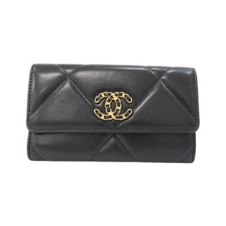 Chanel Black Leather Wallet (Bi-Fold) (Pre-Owned)