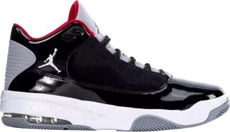Nike Nike Mens Jordan Max Aura 2 Basketball Shoe black Size: 7.5 UK
