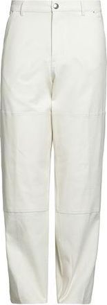Moncler BOTTOMWEAR - Pantaloni su YOOX.COM