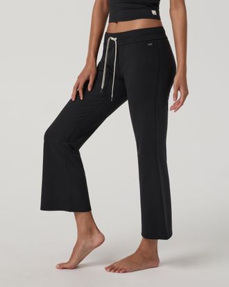 Vuori Clothing Halo Slim Flare Ankle Pants | Solid Black | XS, Size Extra Small