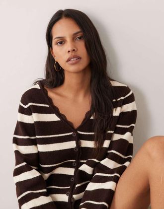 Miss Selfridge co-ord cardigan a righe con bordo in pizzo-Marrone
