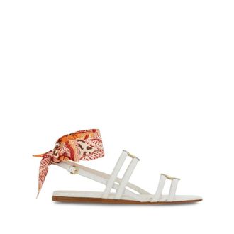 Ferragamo Schoenen, Dames, Wit, 34 1/2 EU, Leer, Vara Lace-Up Sandalen