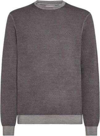 Sun 68 Retro Round Vintage Style Necklace