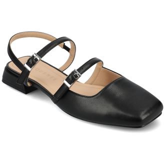 Journee Collection Women & apos;s Gretchenn Medium and Wide Width Flats