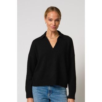 Central Park West Robbie V-Neck Polo in Black at Nordstrom, Size X-Small