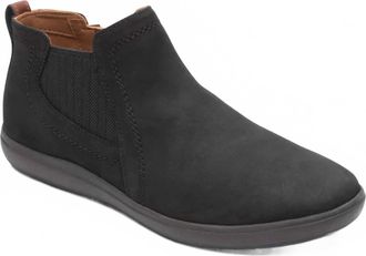 Cobb Hill Womens Bailee Chelsea Boots In Black
