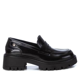 Xti Womens Moccasins Shoes In Black