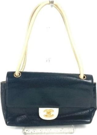 Chanel Pre-owned Handbags, female, Black, Size: ONE SIZE Pre-owned Leather chanel-bags