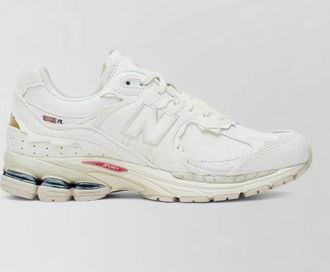 New Balance leather low-top sneakers