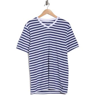 AG - Adriano Goldschmied Bryce V-Neck Cotton T-Shirt in True White/broken Tide at Nordstrom Rack, Size Xx-Large