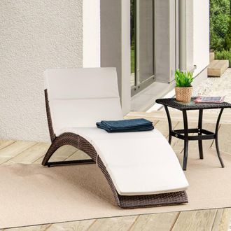 OUTSUNNY Garden Rattan Sun Lounger Foldable Patio Chaise Chair in Brown