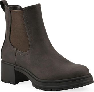 White Mountain Mingo Chelsea Boot in Dark Brown/Nubuck at Nordstrom Rack, Size 7.5