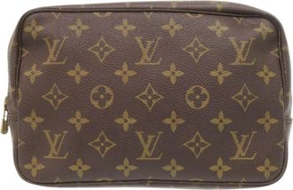 Louis Vuitton Brown Monogram Monogram Pouch (Pre-Owned)