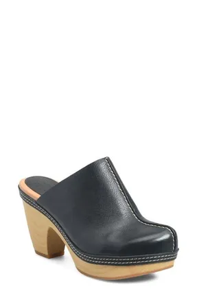 Kork-ease Gwendolyn Leather Clog in Black Leather at Nordstrom, Size 10