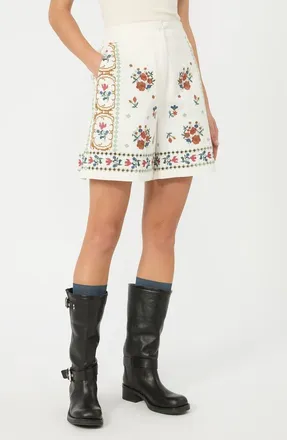 Max Mara Dobice Floral Embroidered Cotton Shorts in White at Nordstrom, Size 10