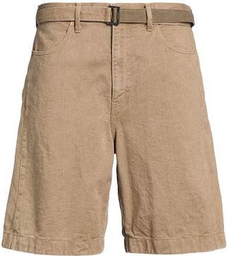 sacai BOTTOMWEAR - Shorts e bermuda su YOOX.COM