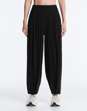 Oysho Pantaloni lunghi a palloncino leggeri al tatto neri-Nero