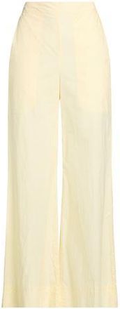 Jucca BOTTOMWEAR - Pantaloni su YOOX.COM