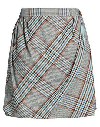 Vivienne Westwood HOSEN & R&Ouml;CKE - Minir&ouml;cke auf YOOX.COM