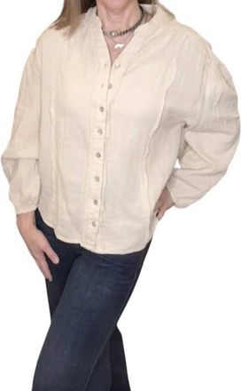 Elan Long Sleeve Button Down Top In Natural
