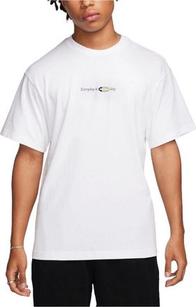 Nike Air Max Day T-Shirt Asia Sizing White Black FZ7619-100