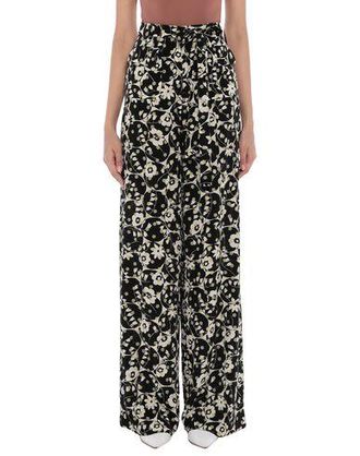 Valentino Garavani HOSEN & R&Ouml;CKE - Hosen auf YOOX.COM