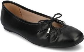 Journee Collection Callee Keyhole Square Toe Flat in Black at Nordstrom Rack, Size 8.5
