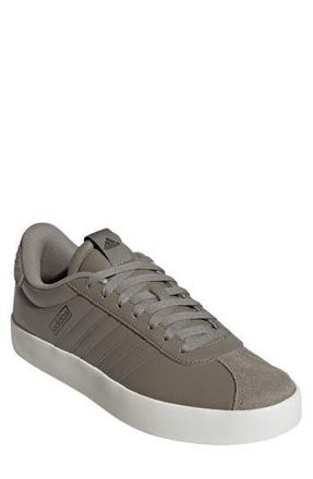 adidas VL Court 3.0 Sneaker in Clay/Clay/Black at Nordstrom Rack, Size 10.5