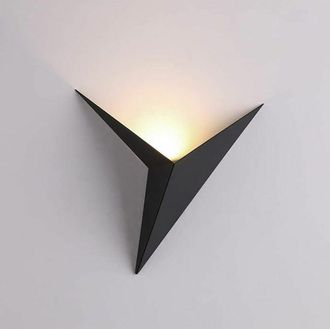 Angel Cerd&aacute; L&aacute;mpara De Pared Triangular De Dise&ntilde;o Creativo, De Color Negro Con Luz Blanca C&aacute;lida, Fabricada En Metal Moderno, Ideal Para Dormitorios, Salas De Est