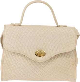 Bally Vintage Handbag Quilted Leather Ecru Leather Handbag (Pre-Owned)