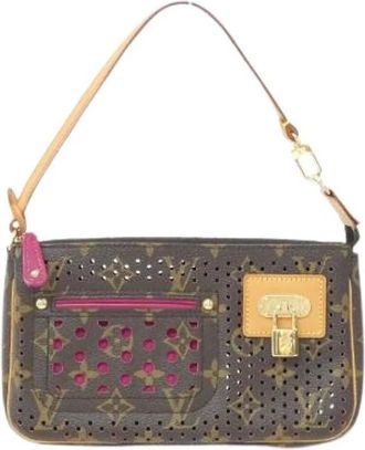 Louis Vuitton Pre-owned Shoulder Bags, female, Brown, Size: ONE SIZE Pre-owned Canvas Clutch