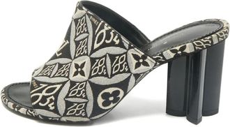 Louis Vuitton Sandali Silhouette - Nero