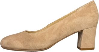 Eric Michael Womens Abby Classic Style Suede Heels In Taupe