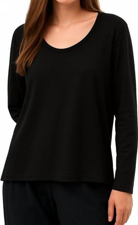 French Kyss Solid V-Neck Top In Black