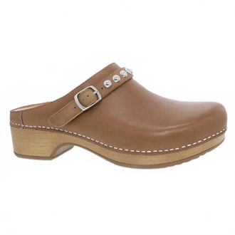 Dansko Womens Britton Tumbled Mule In Tan