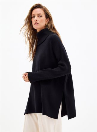 Contemporaine Womens Solid turtleneck Tunic Top sweater