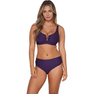 Sunsets Vienna V-Wire Bikini Swimsuit Top - D Cup in Paradise Plum at Nordstrom, Size 34