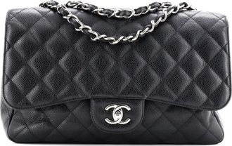 Chanel Classic Single Flap Bag Quilted Caviar Jumbo shoulder bag - Zwart