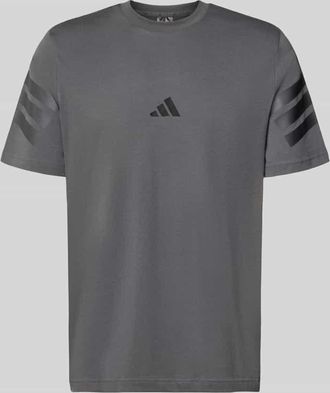 adidas Relaxed Fit T-Shirt aus reiner Baumwolle in Anthrazit, Gr&ouml;&szlig;e XXL