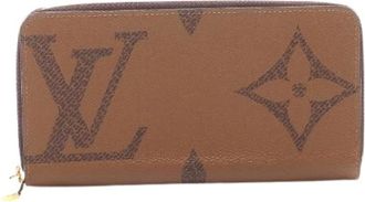 Louis Vuitton Pre-owned Wallets, female, Brown, Size: ONE SIZE Pre-owned Plastic Wallet