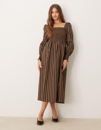 Glamorous long sleeve shirred bodice maxi dress in brown/ black stripe-Multi