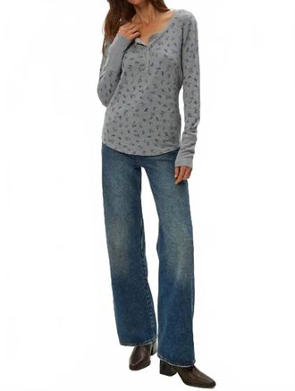Michael Stars Regan Floral Thermal Henley Tee In Sterling