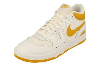 Nike Attack QS Sp Mens White Trainers Leather - Size UK 8.5