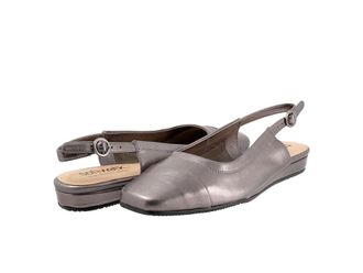 Softwalk Vittoria Womens Flat Shoes Pewter Metal : 7.5 WW (EE), Leather