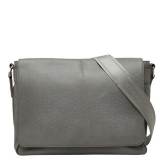 Louis Vuitton Taiga Glacier Gray Leather Shoulder Bag (Pre-Owned)
